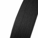 Gros plan de fibres synthétiques noires parallèles