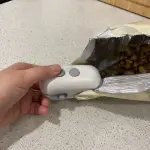 Mini sellador USB recargable para bolsas con cortador