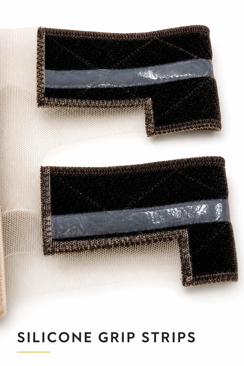 Tiras de silicone sobre o veludo junto à renda