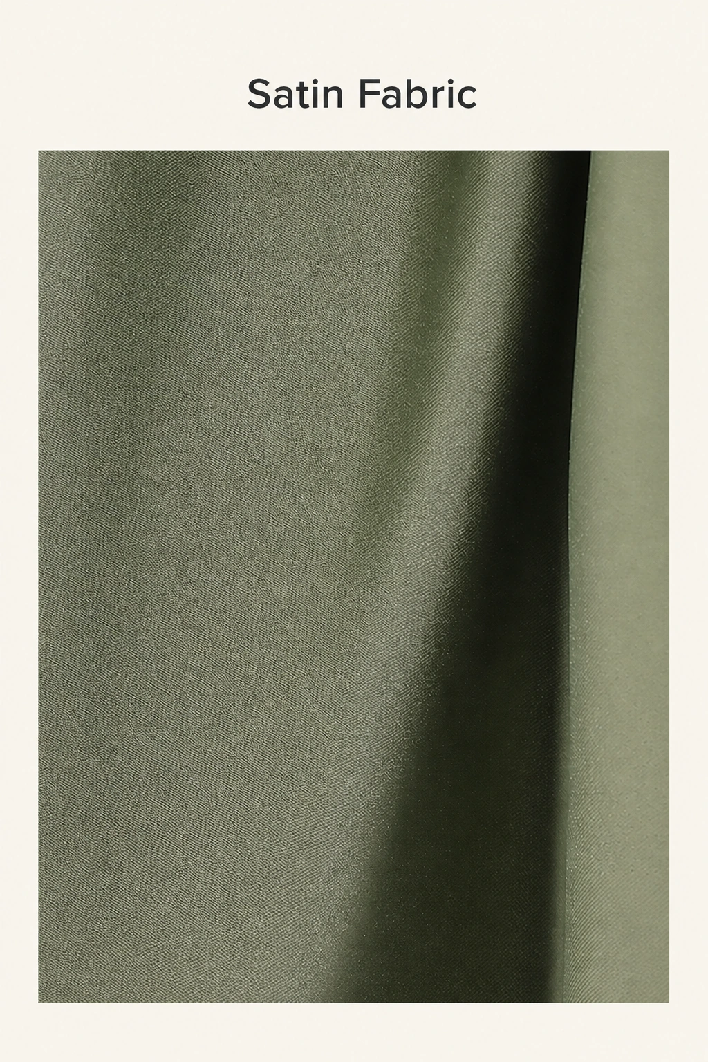 Makroaufnahme grüner Satinfalten unter der Überschrift Satin Fabric