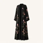 Schwarze vorne offene Abaya mit rosa Blumen, grünen Blättern und weiten Ärmeln