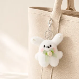 Colgante de peluche para bolso o llavero: guia de tamano, sujecion y uso diario