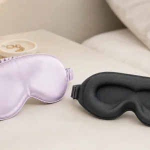 Antifaz de seda vs. espuma viscoelástica: forma, ajuste y espacio para los ojos