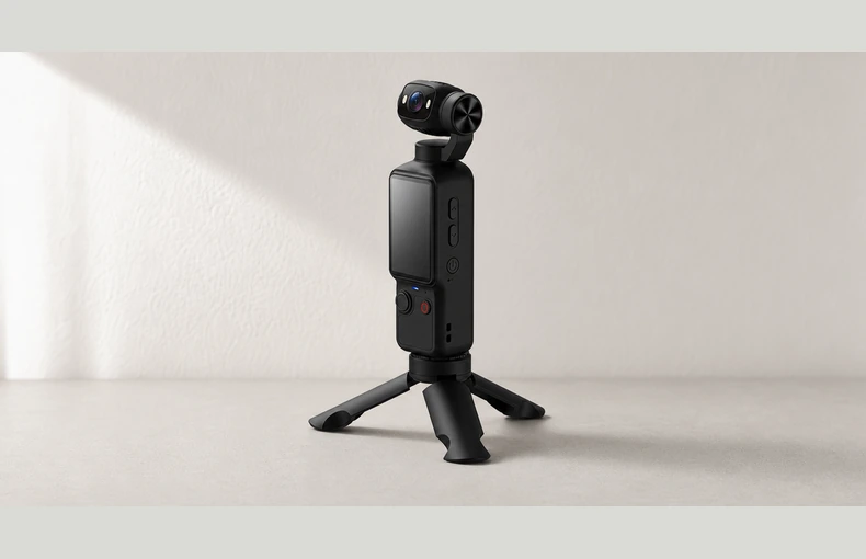 Rotating Lens Pocket Camera: Storage, Kit and Buying Checks
