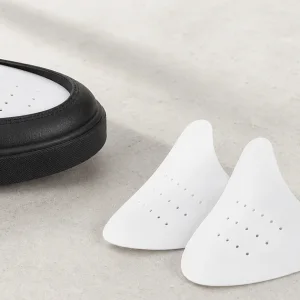 How to Use Sneaker Crease Protectors Without Making Shoes Too Tight