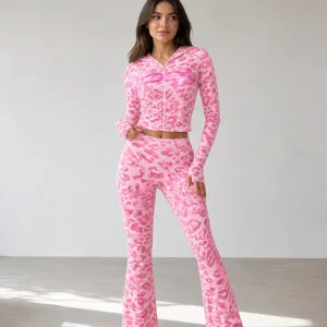 Conjunto de Hoodie con Cremallera y Pantalon Flare Estampado: Fit y Cuidado