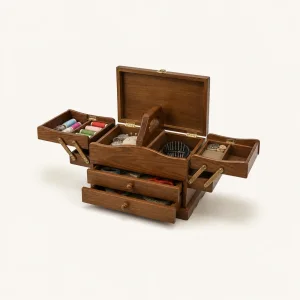 Erweiterbare Nähbox aus Holz mit Griff