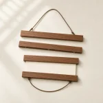 Magnetischer Posterhalter aus Holz