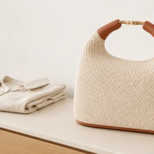 Sac Hobo Demi Lune Tresse: Forme, Poignee et Tenues