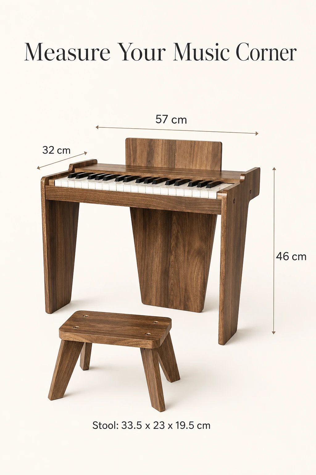 Medidas del piano de 57 por 32 por 46 cm y del taburete